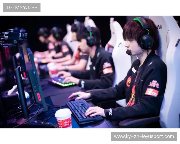 LPL队伍在训练中提升推进节奏掌控力